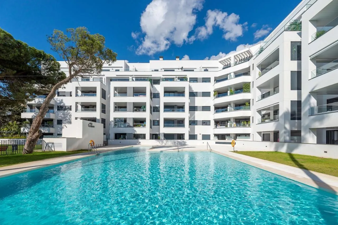 Vacation Marbella: Beachside Retreat with Spacious Terrace 0*, Marbella
